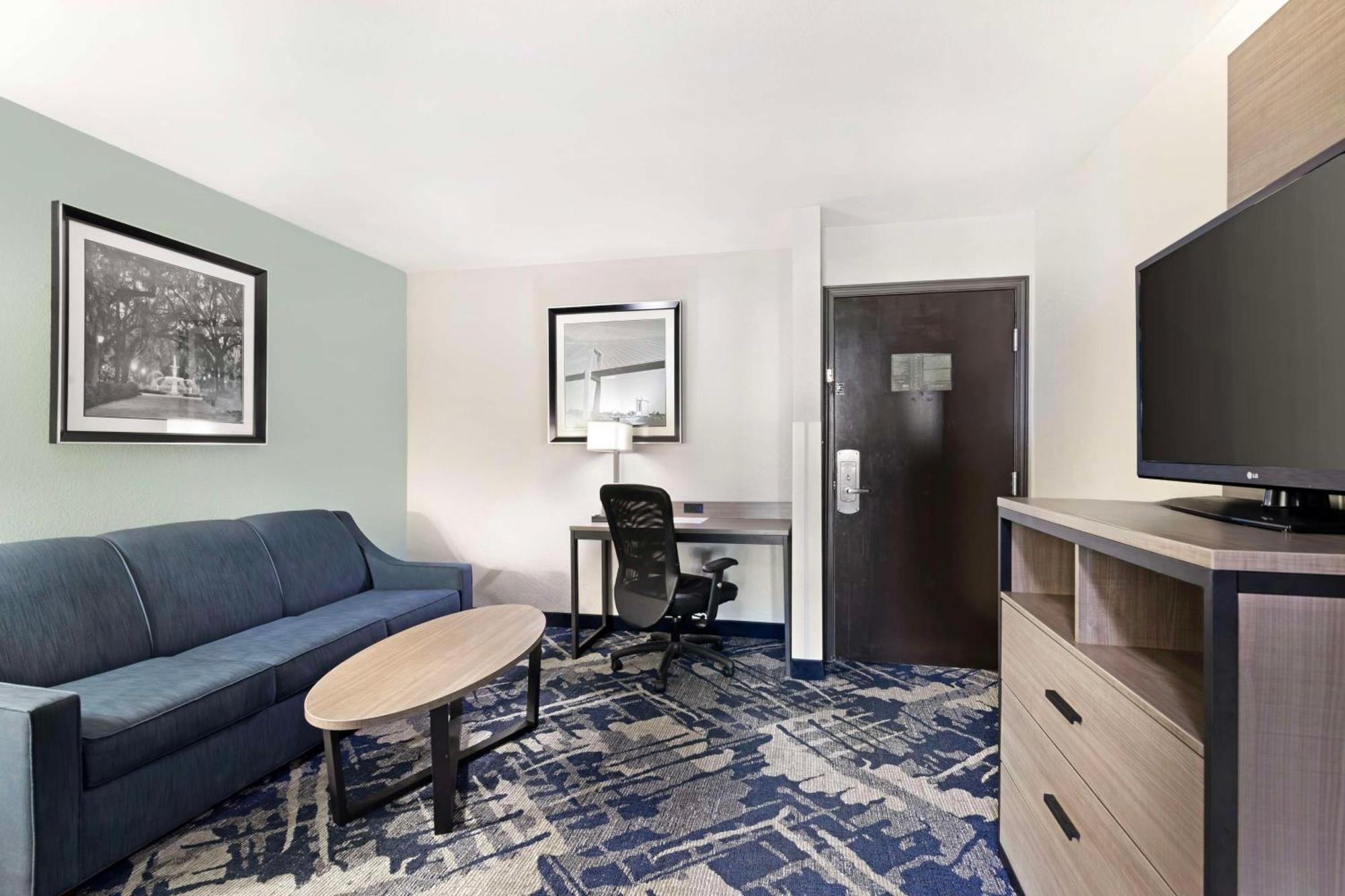 Best Western Savannah Airport Inn & Suites Pooler Exterior foto