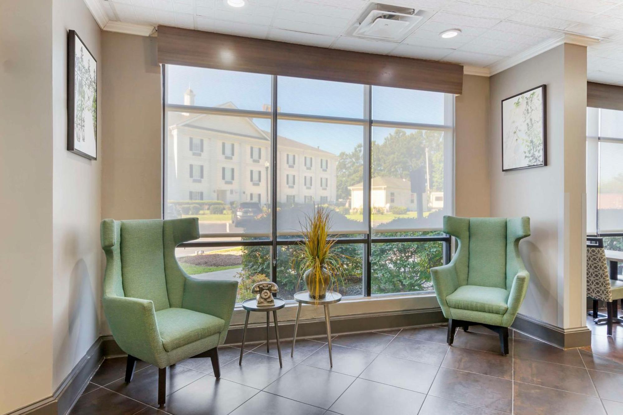 Best Western Savannah Airport Inn & Suites Pooler Exterior foto